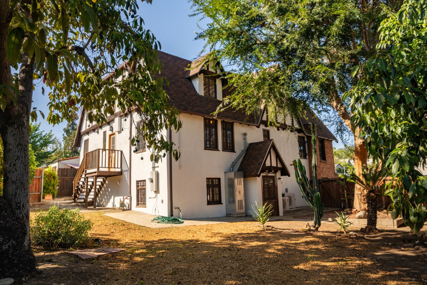 Elfyer - Los Angeles, CA House - For Sale