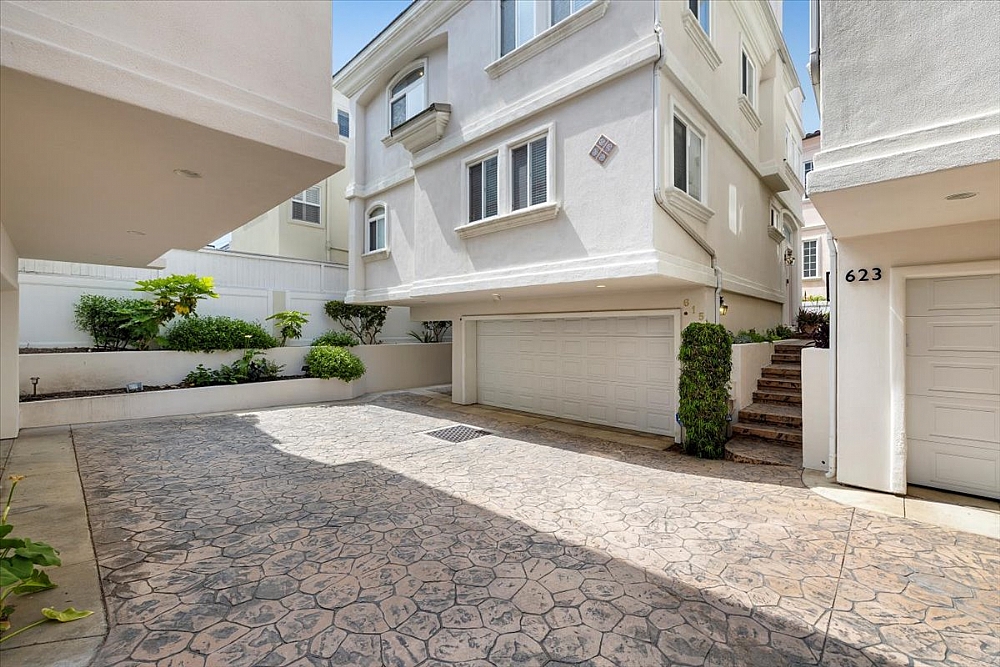 Elfyer - Hermosa Beach, CA House - For Sale