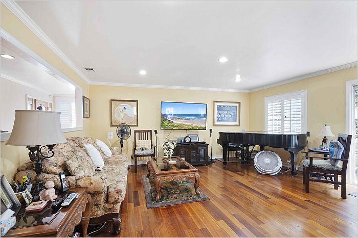 Elfyer - Pasadena, CA House - For Sale