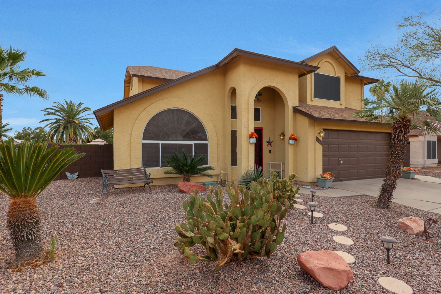 Elfyer - Glendale, AZ House - For Sale