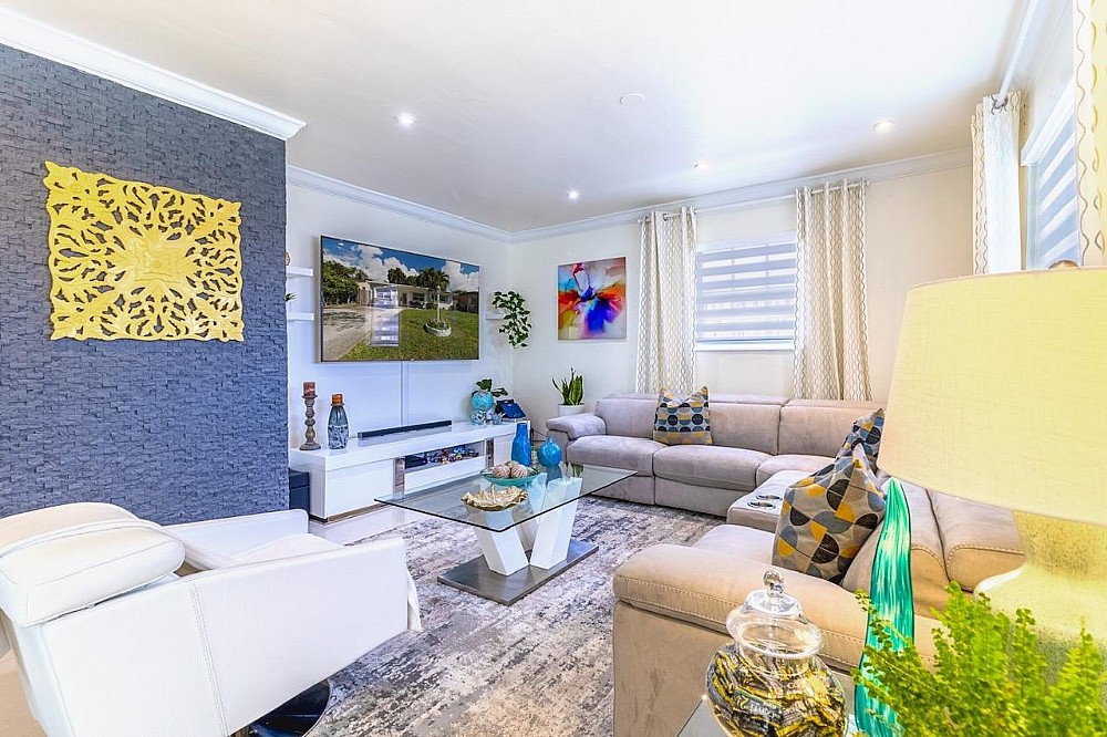 Elfyer - MIAMI,  House - For Sale