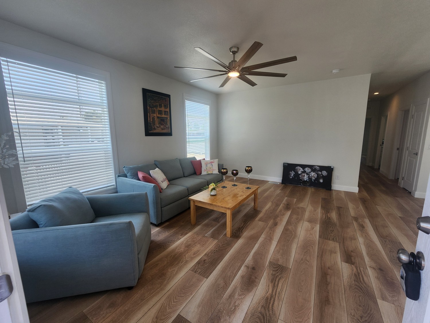 Elfyer - Huntington Beach, CA House - For Sale