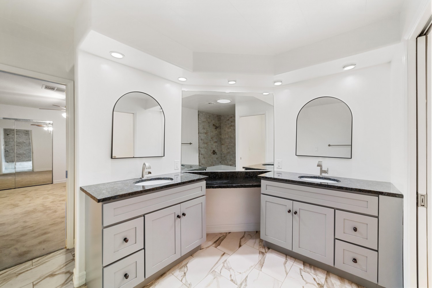 Elfyer - Placentia, CA House - For Sale