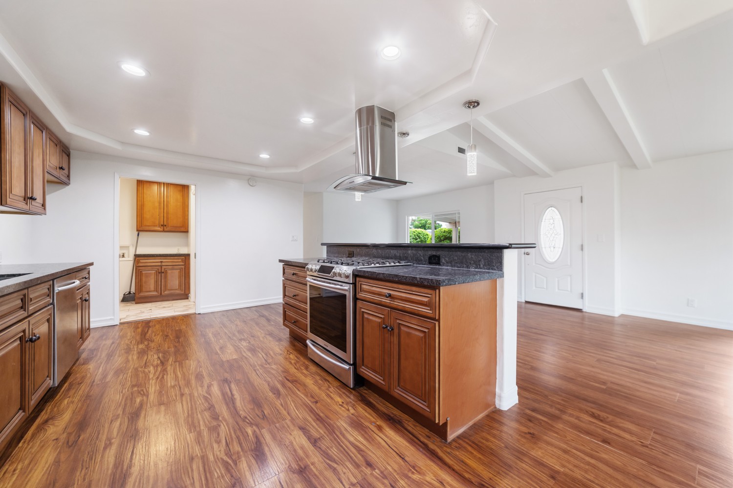 Elfyer - Placentia, CA House - For Sale