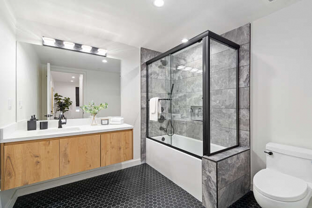 Elfyer - Los Angeles, CA House - For Sale