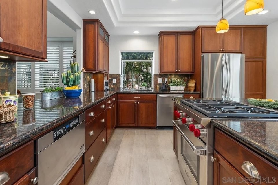 Elfyer - Carlsbad, CA House - For Sale