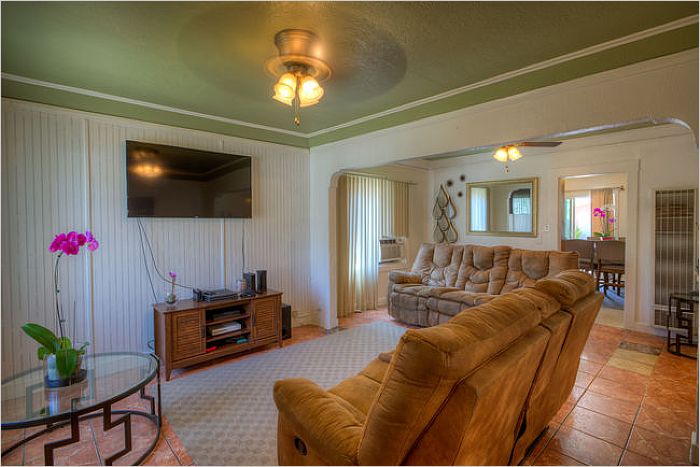 Elfyer - Los Angeles, CA House - For Sale