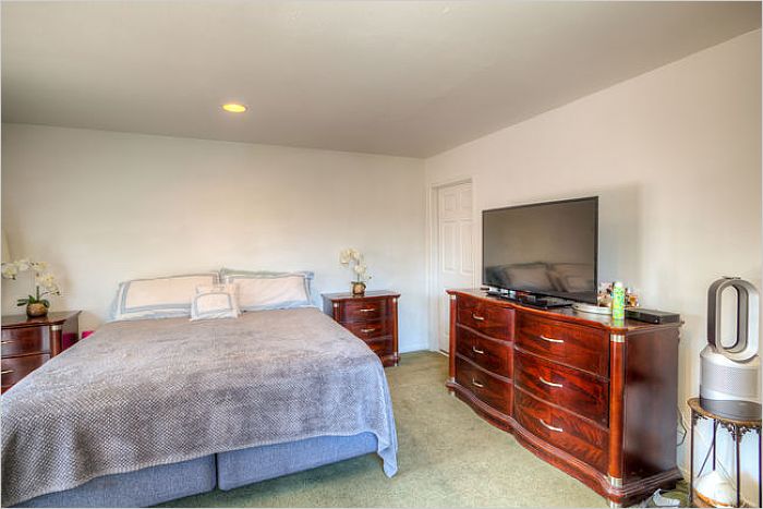 Elfyer - Los Angeles, CA House - For Sale