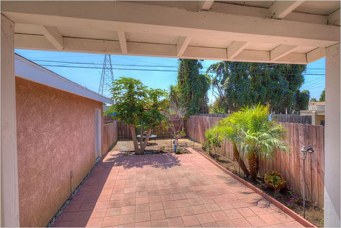 Elfyer - Los Angeles, CA House - For Sale