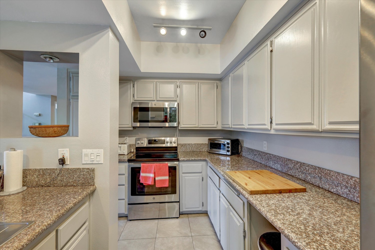 Elfyer - San Diego, CA House - For Sale