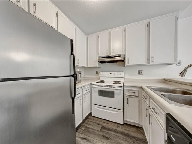 Elfyer - San Diego, CA House - For Sale