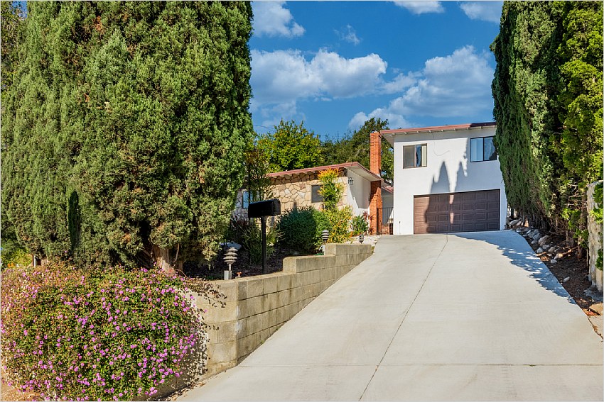 Elfyer - La Crescenta, CA House - For Sale