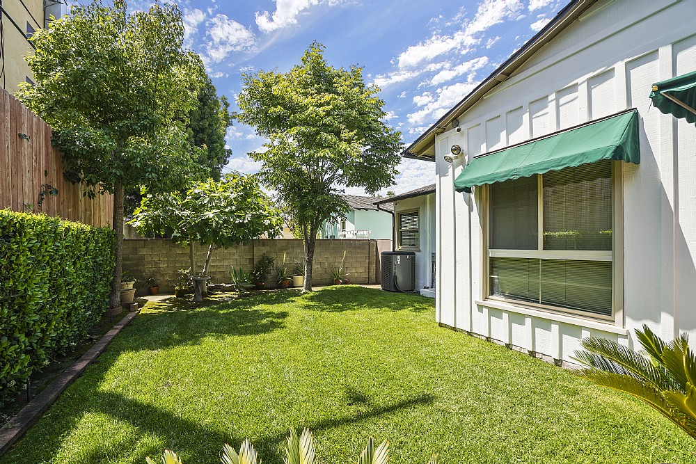 Elfyer - Valley Glen, CA House - For Sale