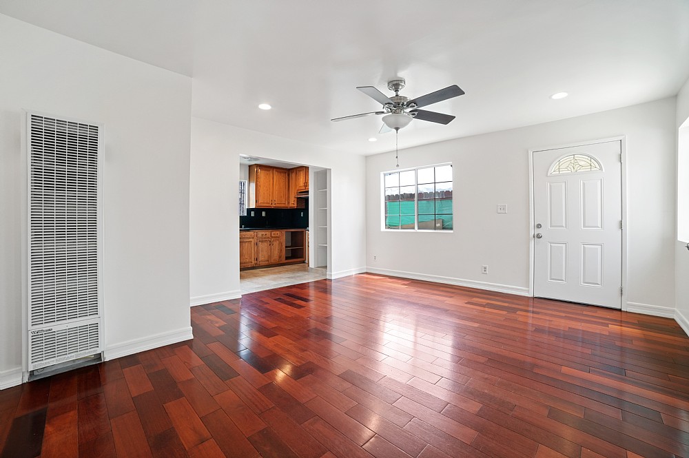 Elfyer - Los Angeles, CA House - For Sale