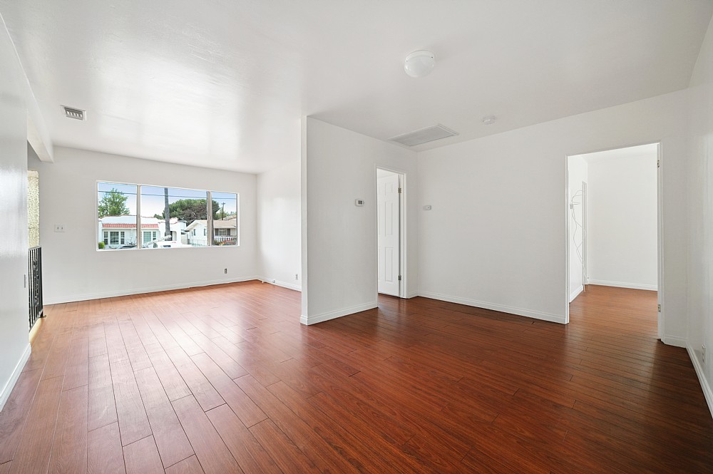 Elfyer - Los Angeles, CA House - For Sale