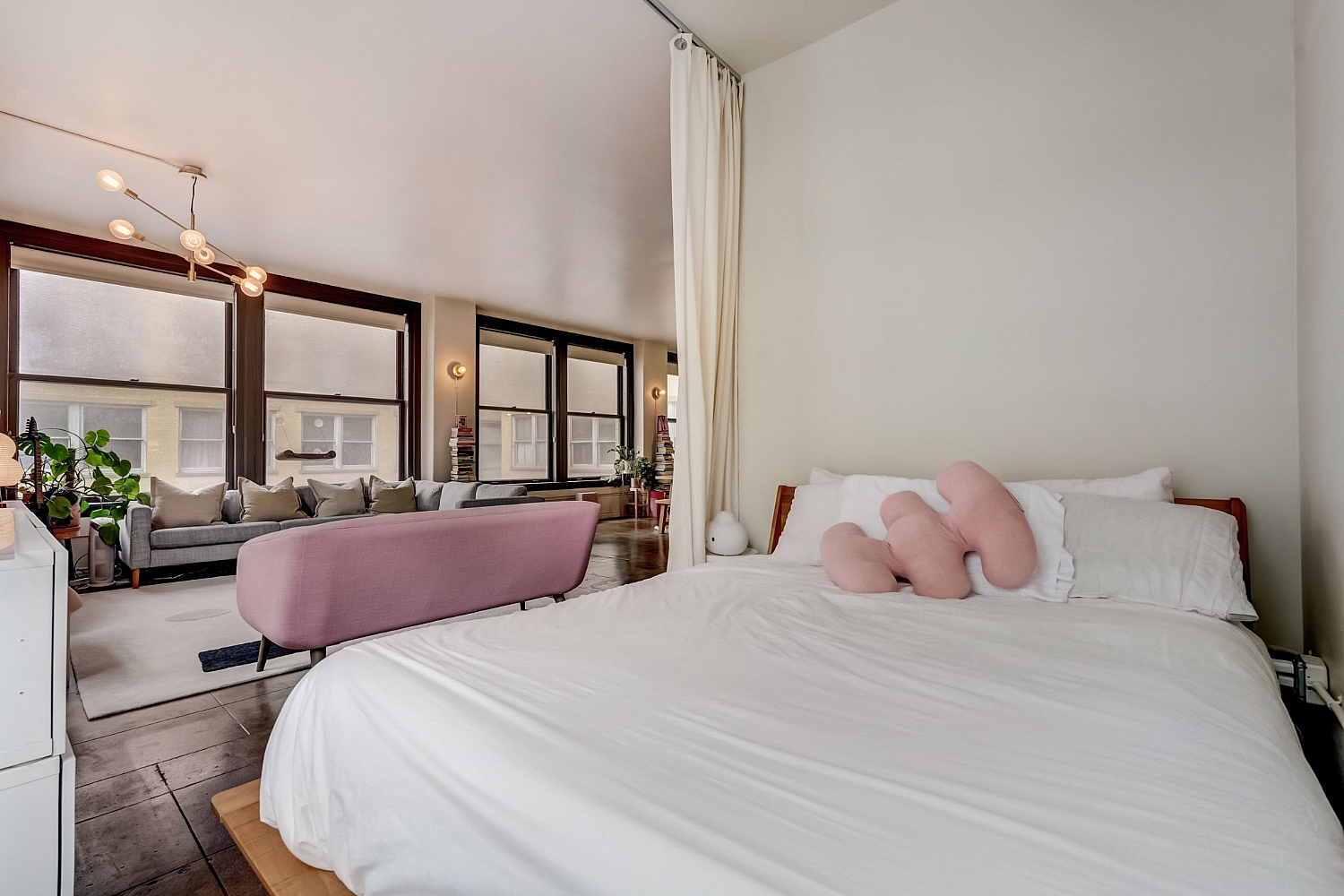 Elfyer - Los Angeles, CA House - For Sale