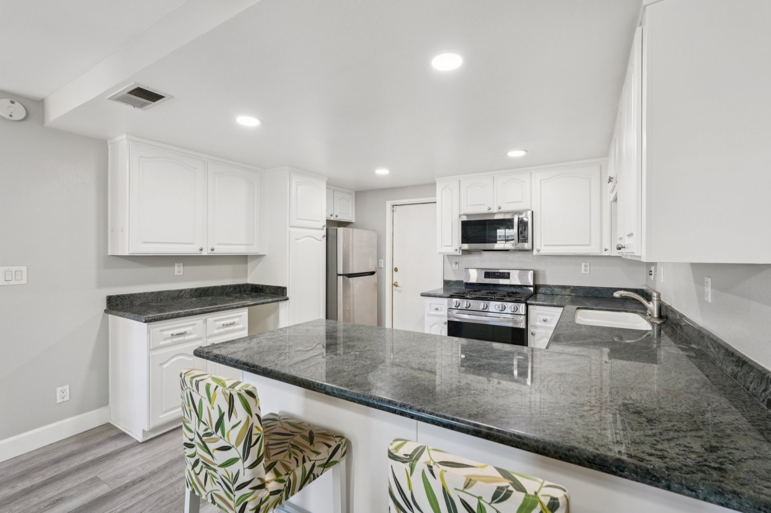 Elfyer - La Verne, CA House - For Sale