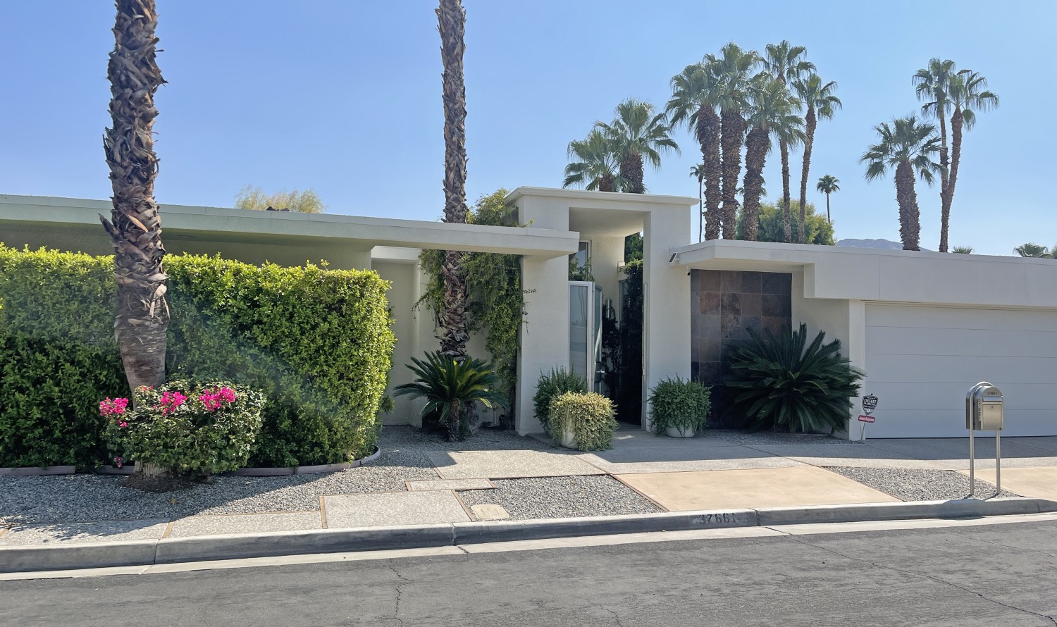 Elfyer - Rancho Mirage, CA House - For Sale