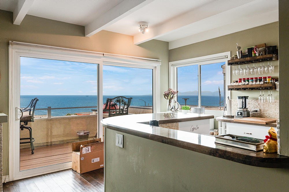 Elfyer - Manhattan Beach, CA House - For Sale