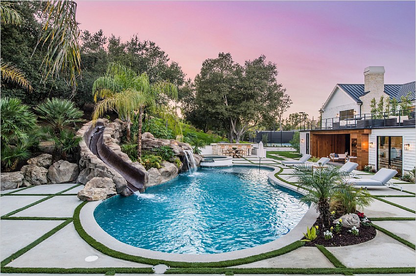 Elfyer - Tarzana, CA House - For Sale