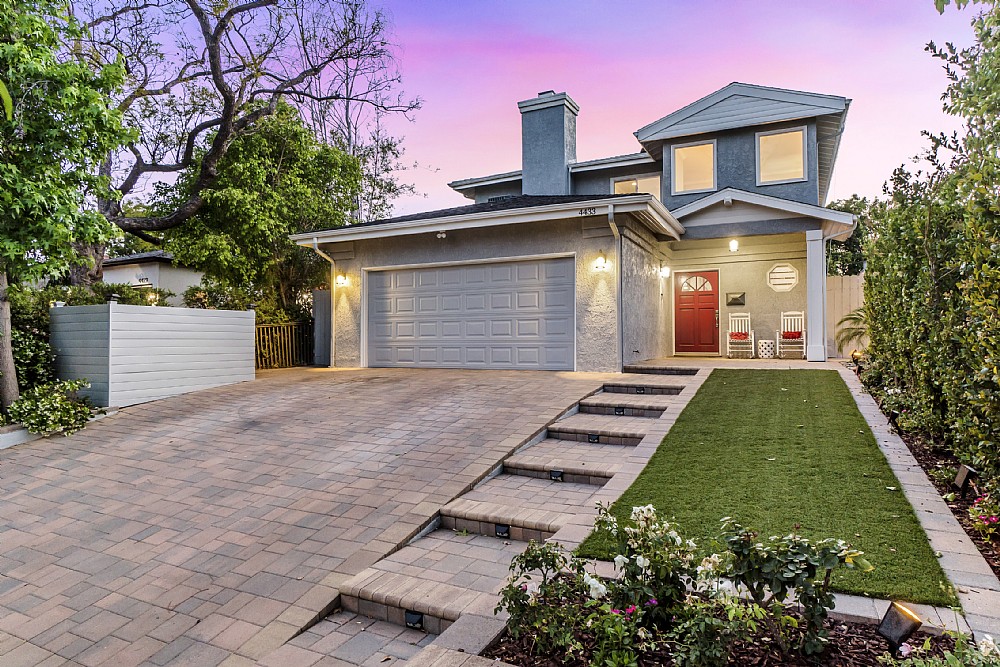 Elfyer - Studio City,  House - For Sale