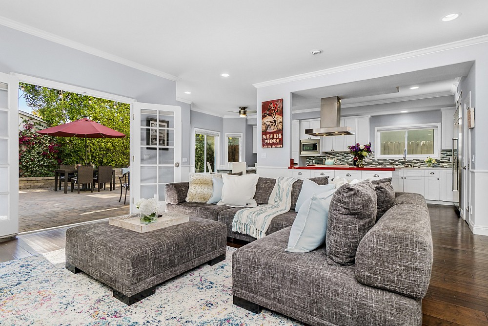 Elfyer - Studio City,  House - For Sale