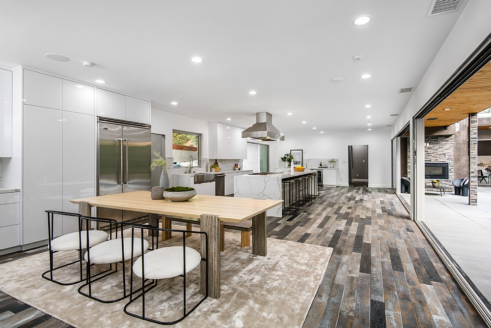 Elfyer - Encino,  House - For Sale