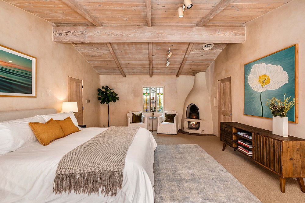 Elfyer - Studio City,  House - For Sale