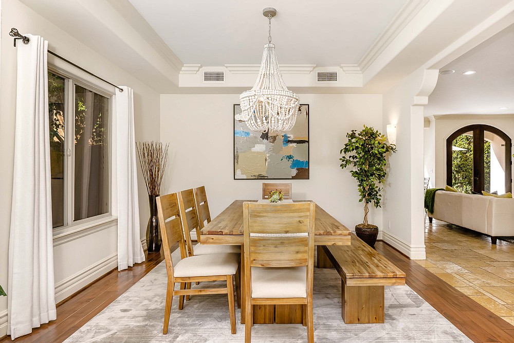 Elfyer - Sherman Oaks,  House - For Sale