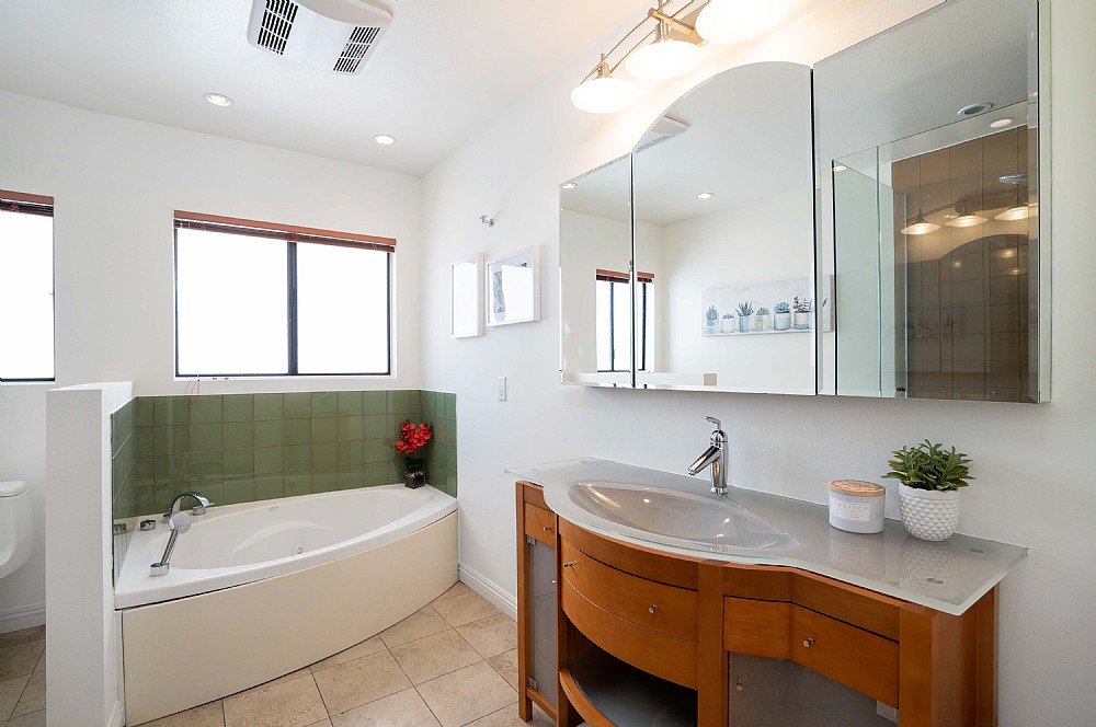 Elfyer - Studio City, CA House - For Sale