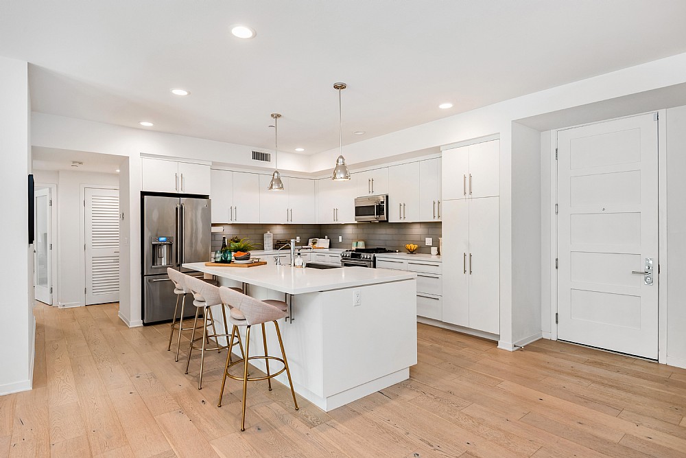 Elfyer - Studio City, CA House - For Sale