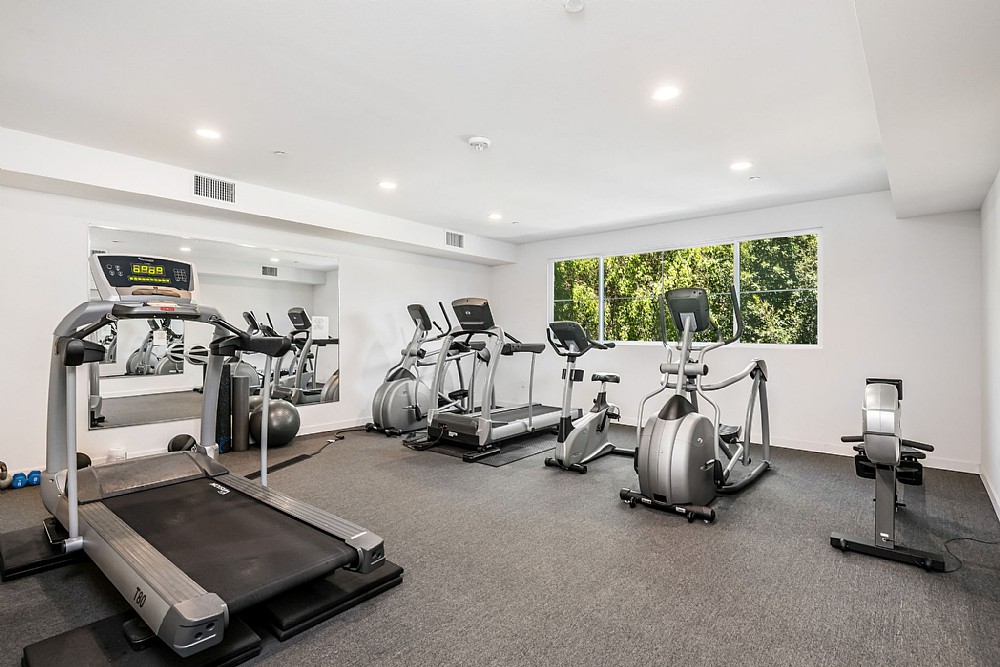 Elfyer - Studio City, CA House - For Sale