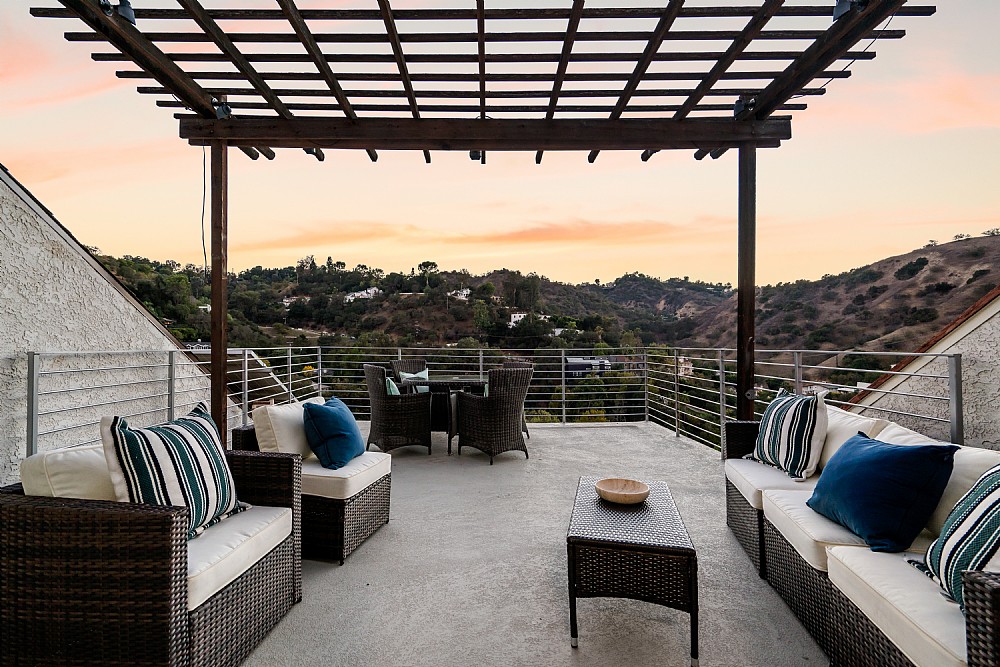 Elfyer - Studio City, CA House - For Sale