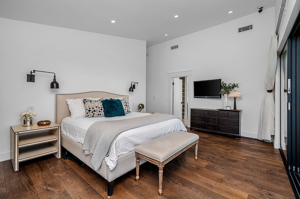 Elfyer - Encino, CA House - For Sale