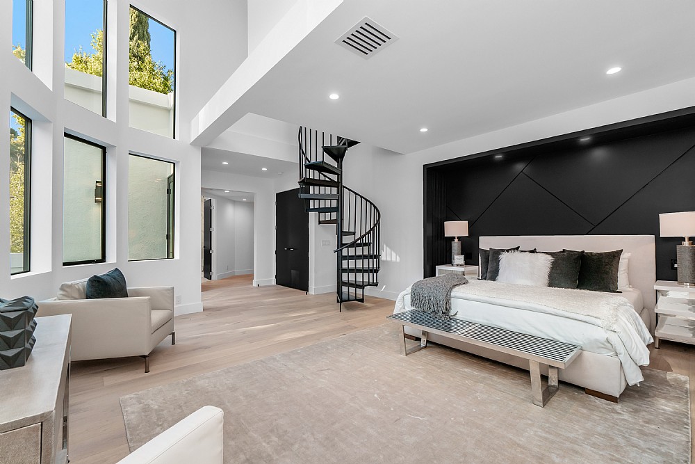 Elfyer - Studio City, CA House - For Sale