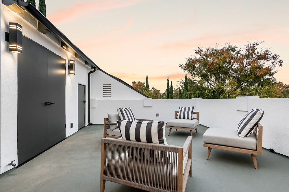 Elfyer - Studio City, CA House - For Sale