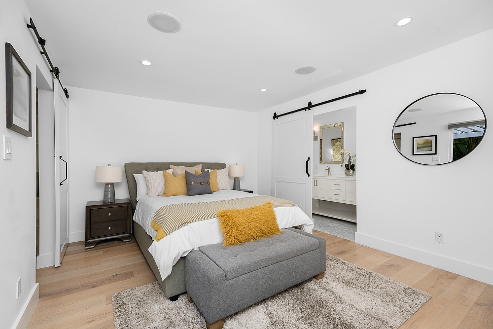 Elfyer - Sherman Oaks, CA House - For Sale