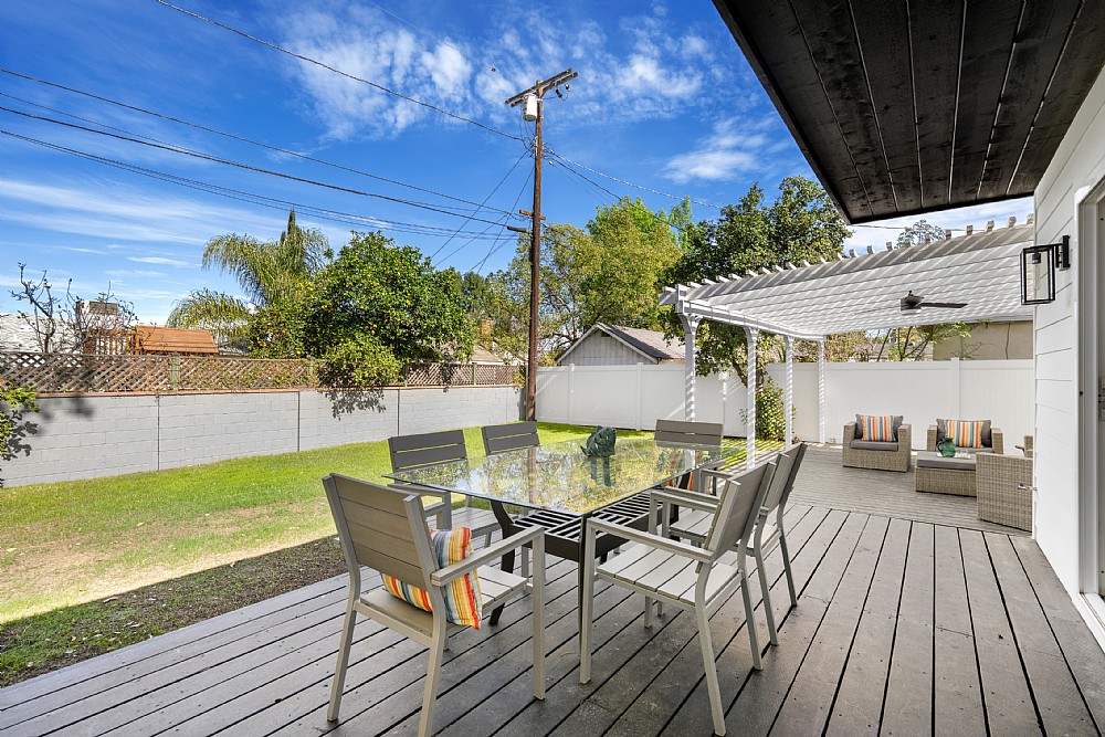 Elfyer - Encino, CA House - For Sale