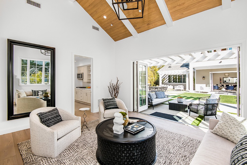 Elfyer - Encino, CA House - For Sale