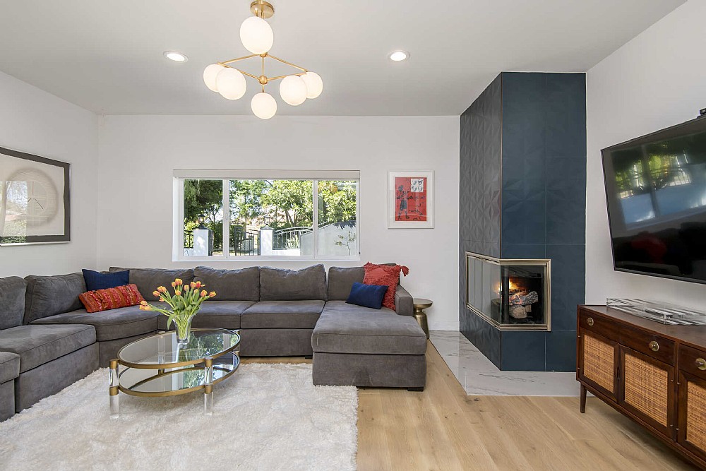 Elfyer - Sherman Oaks, CA House - For Sale