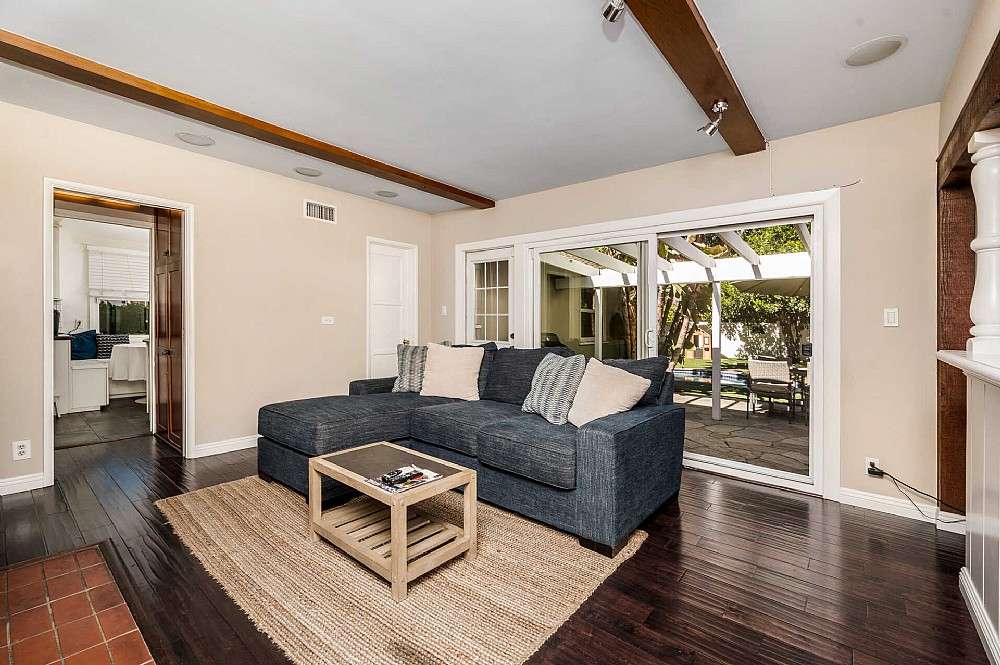 Elfyer - Sherman Oaks, CA House - For Sale