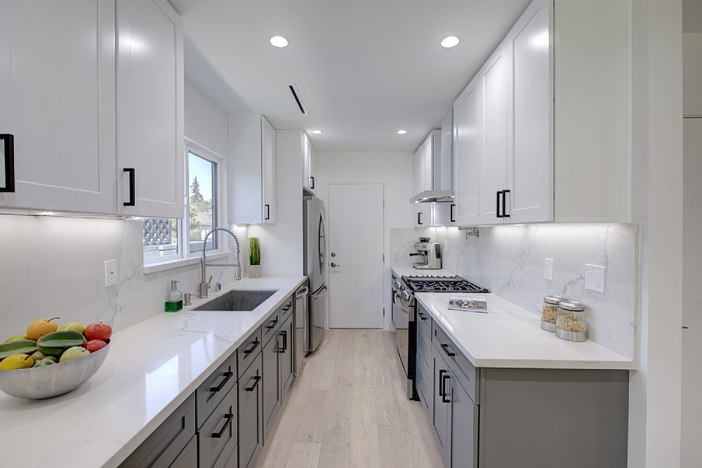 Elfyer - Sherman Oaks, CA House - For Sale