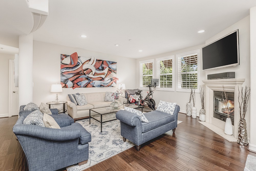 Elfyer - Studio City, CA House - For Sale