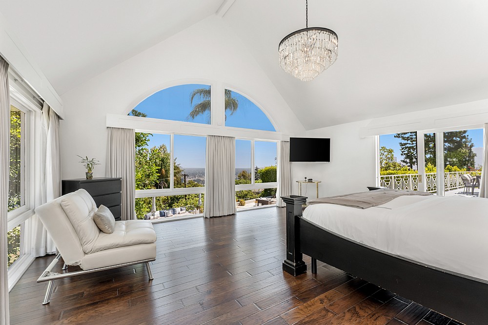 Elfyer - Studio City, CA House - For Sale