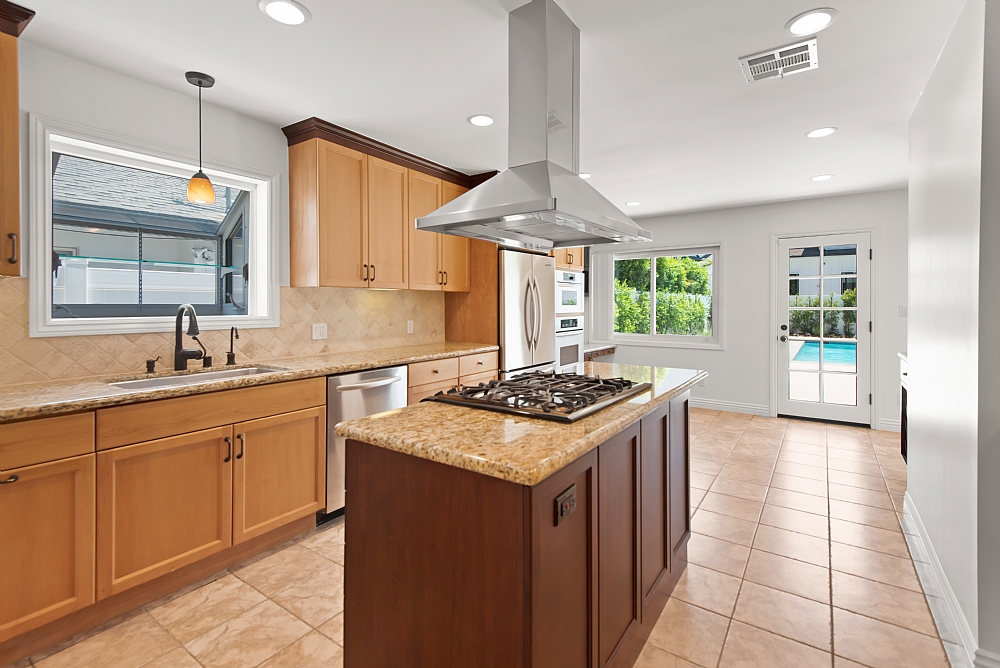 Elfyer - Encino, CA House - For Sale