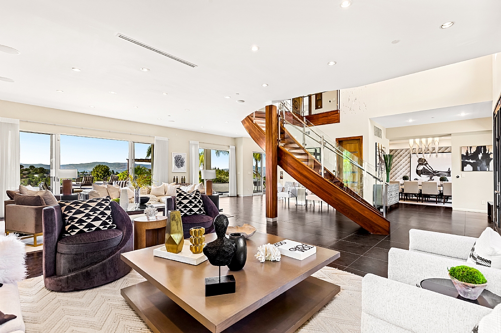 Elfyer - Encino, CA House - For Sale