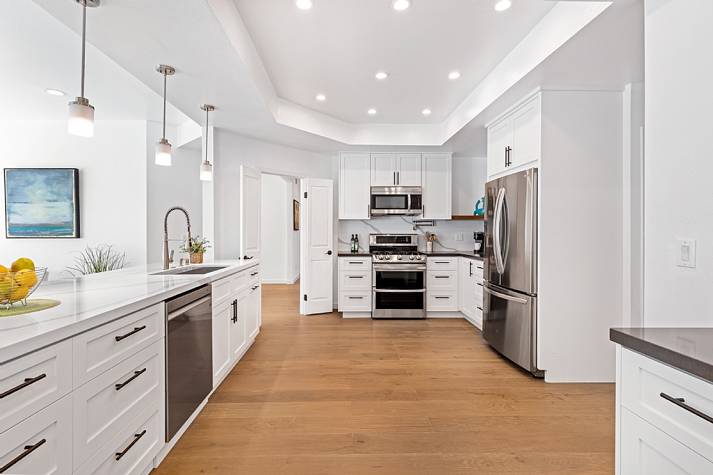 Elfyer - Tarzana, CA House - For Sale