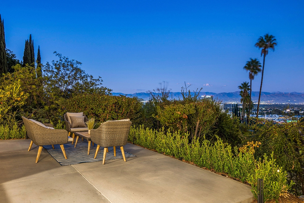 Elfyer - Encino, CA House - For Sale