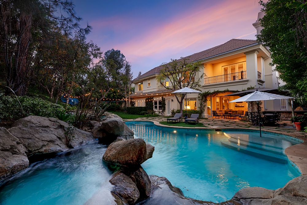 Elfyer - Tarzana, CA House - For Sale