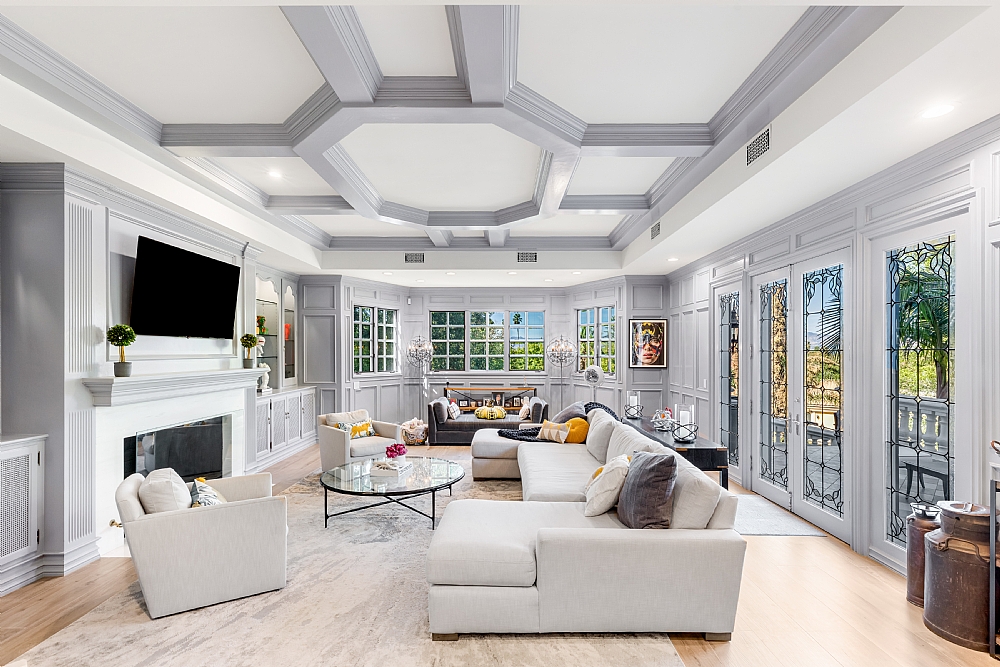 Elfyer - Encino, CA House - For Sale